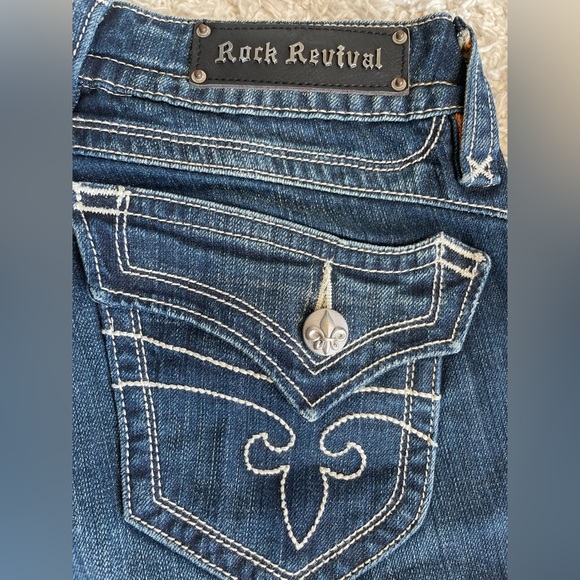 ROCK REVIVAL CHRISSIE BOOT JEANS SZ 32 - Picture 2 of 15